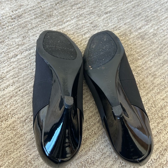 Ellen Tracy, gently worn. Size 6 1/2. Black - Picture 2 of 6